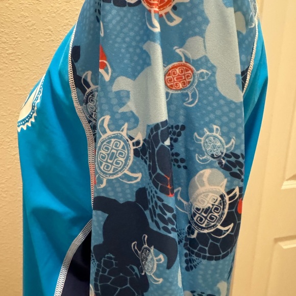 Stream2sea pullover UPF 50+ Swin shirt Women size L - Picture 11 of 11